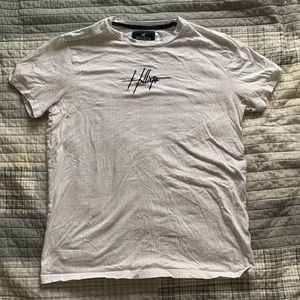 White Hollister t shirt, size medium
